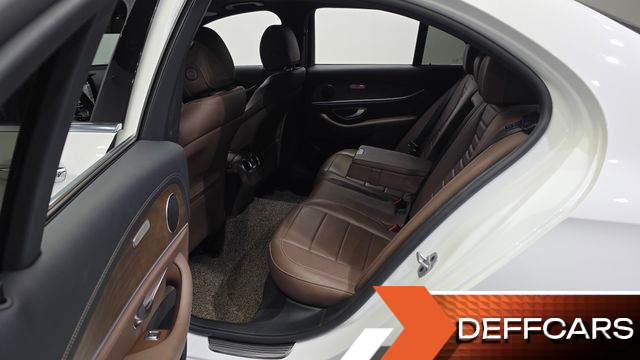 Mercedes E-CLASS E220d 4MATIC Exclusive купить на сайте DeffCars
