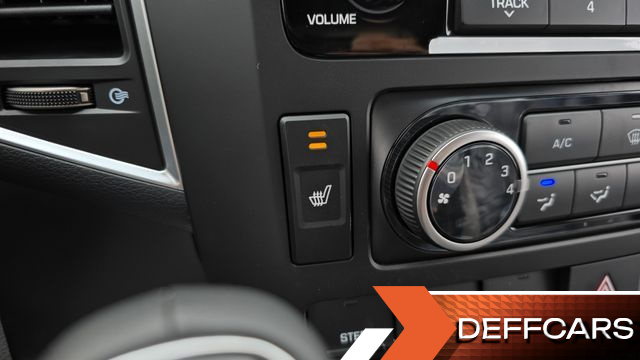 Hyundai SOLATI 16-seater Deluxe купить на сайте DeffCars