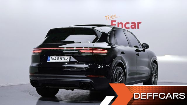 Porsche CAYENNE 3.0 PLATINUM EDITION купить на сайте DeffCars