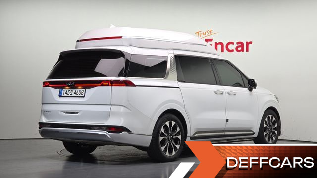 Kia CARNIVAL Gasoline 9-Seater Hi-Limousine Signature купить на сайте DeffCars
