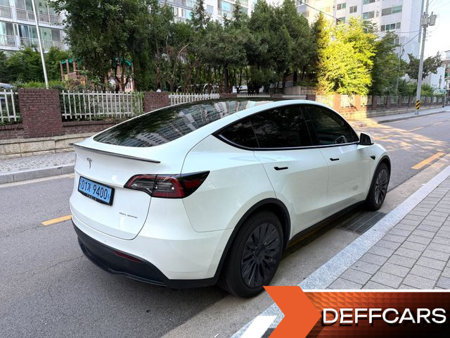 Tesla MODEL Y Long Range AWD купить на сайте DeffCars