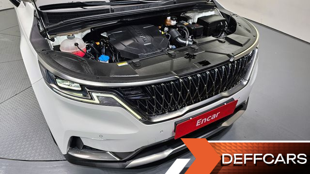 Kia CARNIVAL 9-Seater Noblesse купить на сайте DeffCars