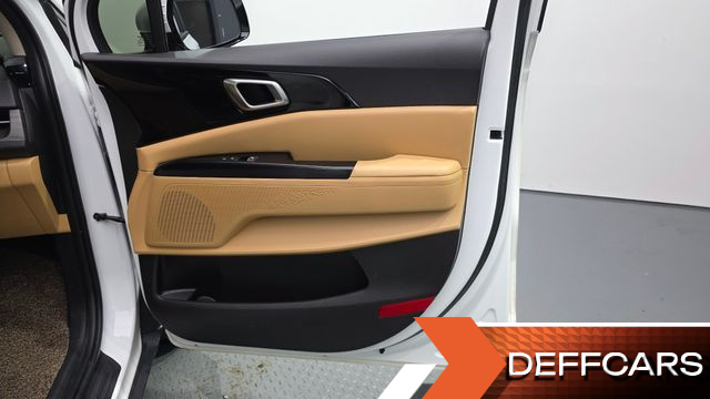 Kia CARNIVAL 9-Seater Prestige купить на сайте DeffCars