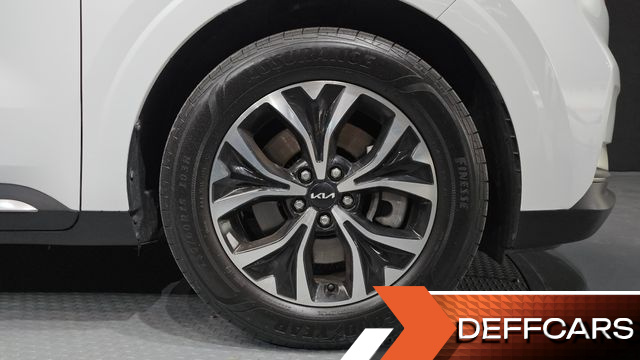 Kia CARNIVAL 9-Seater Noblesse купить на сайте DeffCars