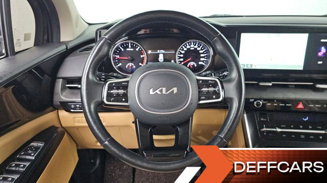 Kia CARNIVAL 9-Seater Prestige купить на сайте DeffCars