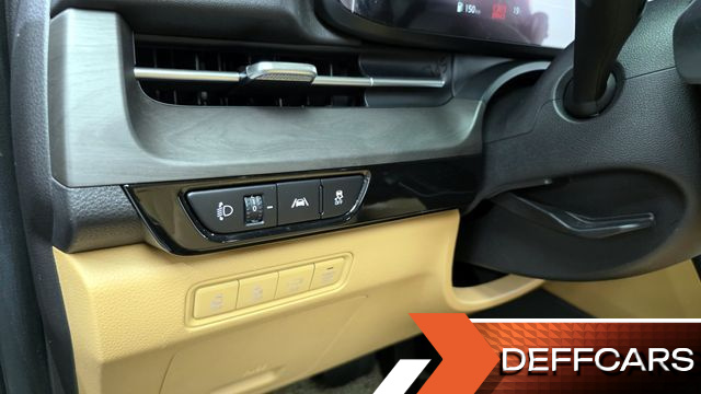 Kia CARNIVAL 9-Seater Noblesse купить на сайте DeffCars