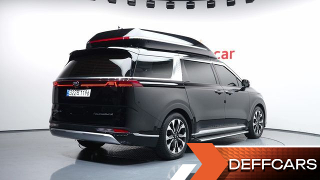 Kia CARNIVAL Gasoline 9-Seater Hi-Limousine Signature купить на сайте DeffCars
