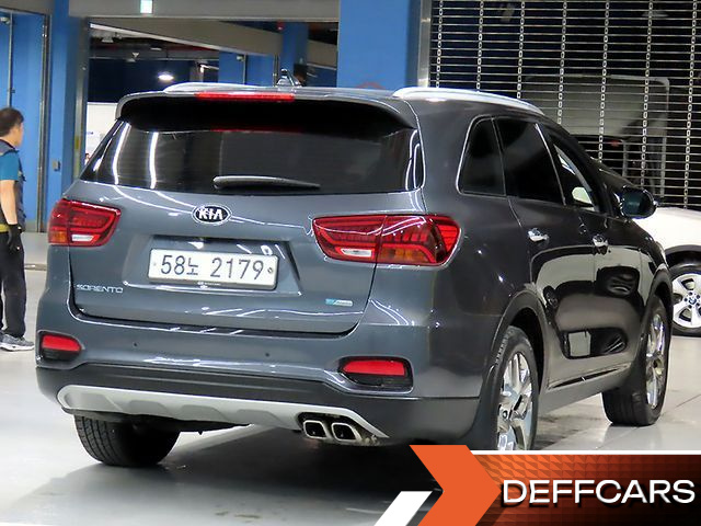 Kia SORENTO Diesel 2.2 2WD Master Special купить на сайте DeffCars