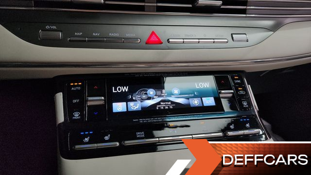 Hyundai GRANDEUR 2.5 Le Blanc купить на сайте DeffCars