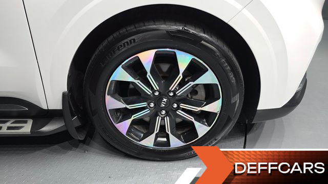 Kia CARNIVAL 9-Seater Noblesse купить на сайте DeffCars