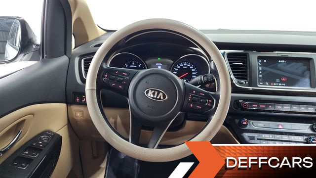 Kia CARNIVAL 9-Seater Noblesse купить на сайте DeffCars