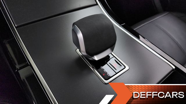 Land Rover RANGE ROVER VELAR 2.0 P250 Dynamic SE купить на сайте DeffCars