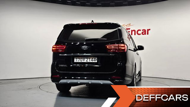 Kia CARNIVAL 9-Seater Prstige купить на сайте DeffCars