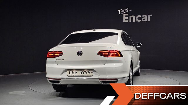 Volkswagen PASSAT 2.0 TDI купить на сайте DeffCars