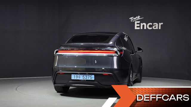Tesla MODEL Y RWD купить на сайте DeffCars