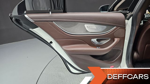 Mercedes CLS-CLASS CLS300d AMG Line купить на сайте DeffCars