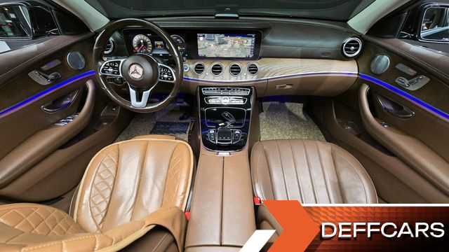 Mercedes E-CLASS E300 4MATIC Exclusive купить на сайте DeffCars