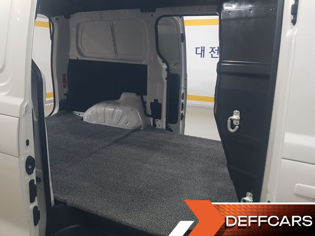 Hyundai STAREX Van 3-Seater Style купить на сайте DeffCars