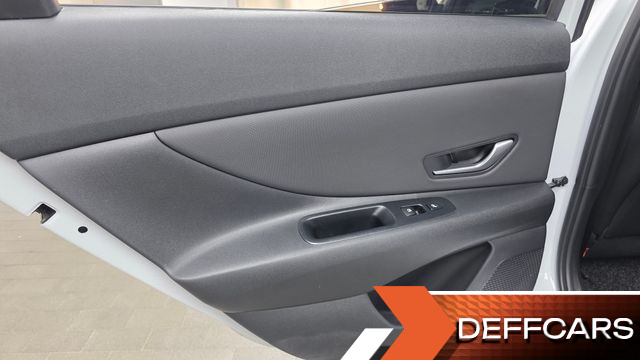 Hyundai AVANTE 1.6 Inspiration купить на сайте DeffCars