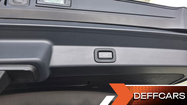 Land Rover RANGE ROVER SPORT P360 Autobiography купить на сайте DeffCars
