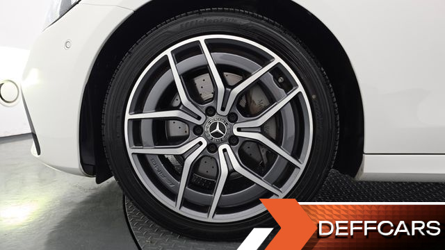 Mercedes E-CLASS E220d 4MATIC AMG Line купить на сайте DeffCars