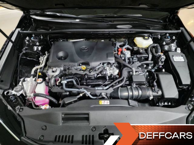 Toyota CAMRY 2.5 XLE Hybrid купить на сайте DeffCars
