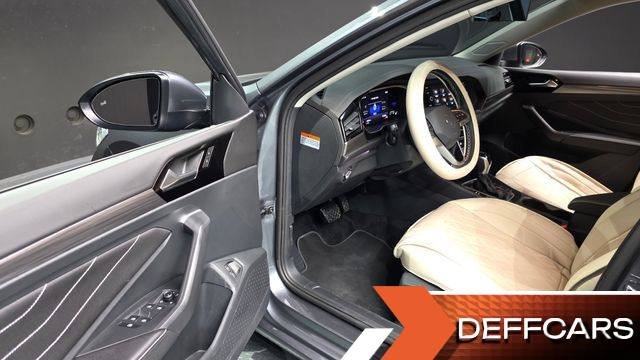 Volkswagen JETTA 1.5 TSI Premium купить на сайте DeffCars