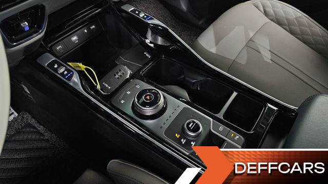 Kia SORENTO HEV 1.6 4WD Gravity купить на сайте DeffCars