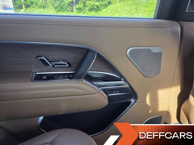 Land Rover RANGE ROVER P530 Autobiography Long Wheel Base купить на сайте DeffCars