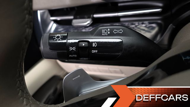 Kia CARNIVAL 9-Seater Hi-Limousine Signature купить на сайте DeffCars