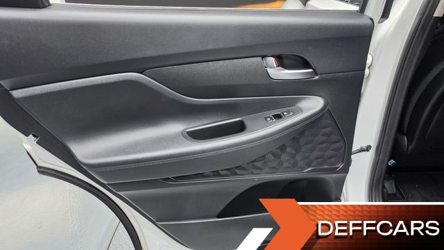 Hyundai SANTAFE Gasoline 2.0T 2WD Exclusive купить на сайте DeffCars