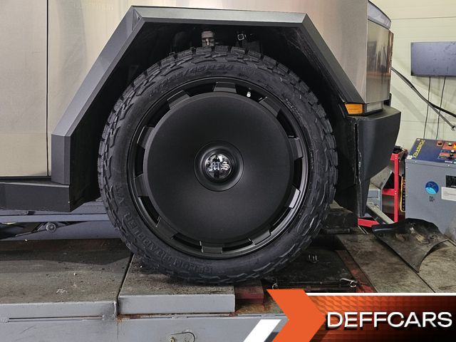 Tesla CYBERTRUCK AWD купить на сайте DeffCars