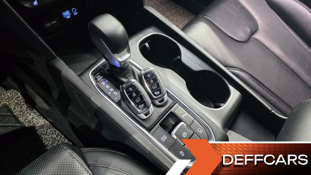 Hyundai SANTAFE Diesel 2.0 2WD Exclusive Special купить на сайте DeffCars