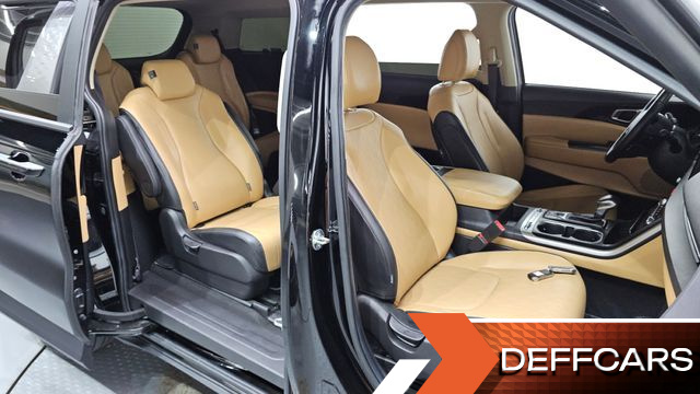 Kia CARNIVAL Gasoline 9-Seater Prestige купить на сайте DeffCars