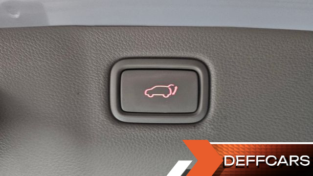 Kia CARNIVAL 9-seater Prestige купить на сайте DeffCars