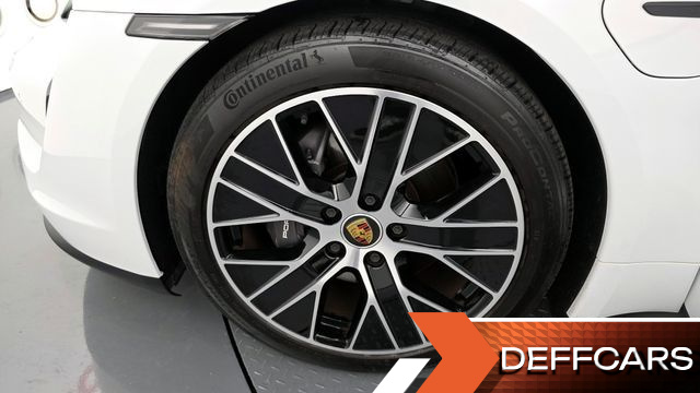 Porsche TAYCAN Base купить на сайте DeffCars