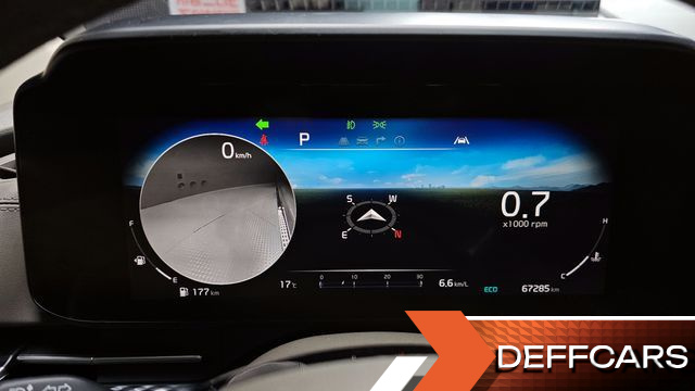 Kia CARNIVAL Gasoline 7-Seater Hi-Limousine Signature купить на сайте DeffCars