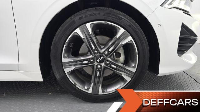 Kia K5 2.0 Signature купить на сайте DeffCars