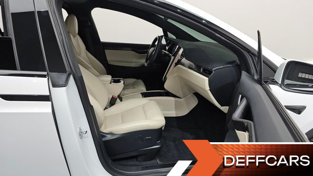 Tesla MODEL X Long Range купить на сайте DeffCars