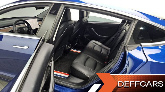 Tesla MODEL 3 Standard Range Plue RWD купить на сайте DeffCars