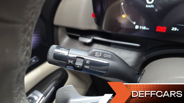 Kia CARNIVAL 7-Seater Signature купить на сайте DeffCars