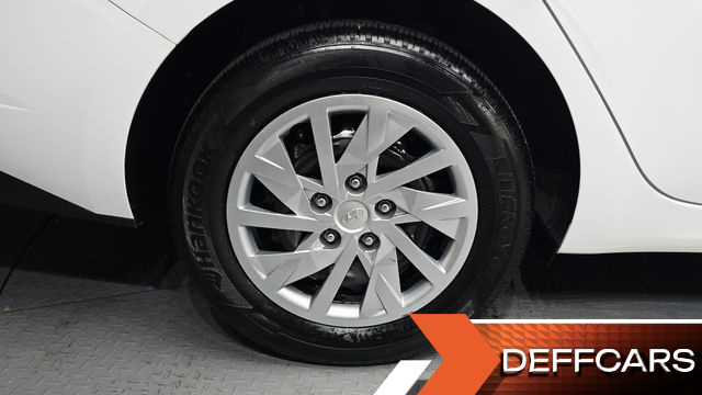 Hyundai AVANTE 1.6 Smart купить на сайте DeffCars