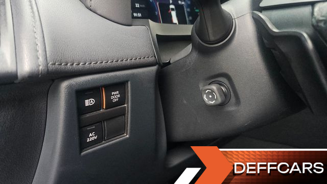 Toyota ALPHARD 2.5 HEV Executive AWD купить на сайте DeffCars