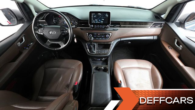 Hyundai STAREX Urban 9-Seater Exclusive купить на сайте DeffCars