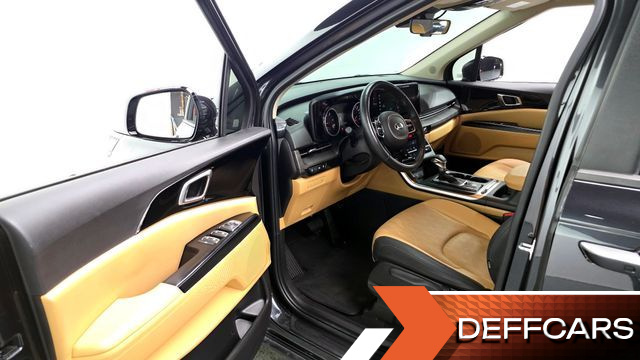 Kia CARNIVAL 9-Seater Prestige купить на сайте DeffCars