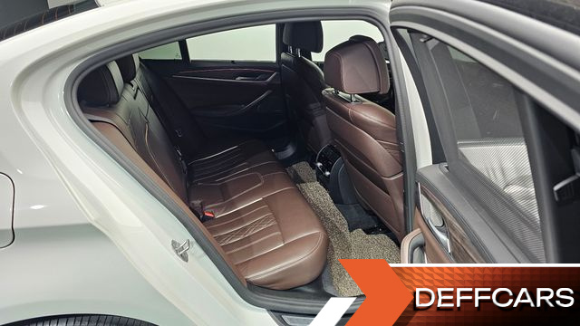 BMW 5-SERIES 520d M Sport Package Plus купить на сайте DeffCars