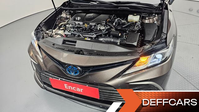 Toyota CAMRY 2.5 LE Hybrid купить на сайте DeffCars