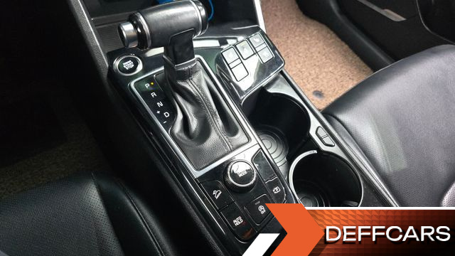 Kia SPORTAGE Diesel 2.0 2WD Prestige купить на сайте DeffCars