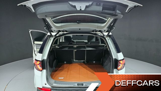 Land Rover DISCOVERY SPORT 2.0 TD4 SE (150PS) купить на сайте DeffCars