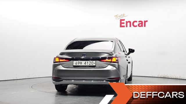 Lexus ES Luxury купить на сайте DeffCars